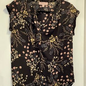 Philosophy Blouse Black Floral in a size Small